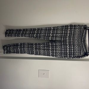 Black and white patterned light weight soft joggers